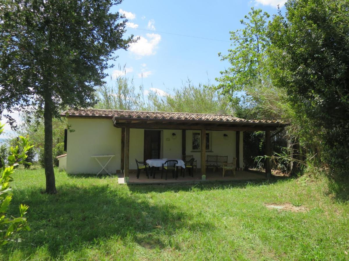 Holiday Home Chalet Del Lago By Interhome Bolsena Exterior foto